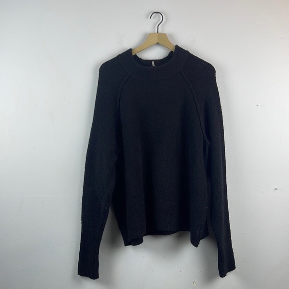 Free People Afterglow Mock Neck Oversized Pullover Sweater Size Small - Picture 2 of 8